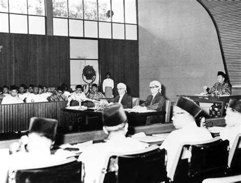 Tarikh hari mengundi pru 14 : Senarai Tarikh Pilihan Raya Di Malaysia (1959-2018 ...