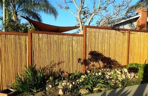 Pagar dari bambu dapat merubah pemandangan taman rumah anda. ツ 18+ desain pagar bambu cantik nan unik minimalis ...