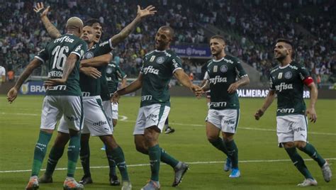 Clássico entre corinthians e palmeiras terá transmissão única na tv fechada; Garantido na Libertadores 2020, Palmeiras emplaca feito ...