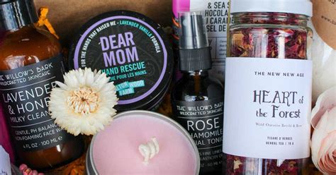 Your mom will melt when you give her one of these unique mother's day gifts from our list. 15 gift ideas for Mother's Day in Toronto you can get for ...
