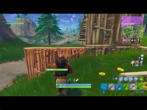 The uncommon version of this weapon is the lil' bee. Fortnite Hunting Rifle headshot - YouTube