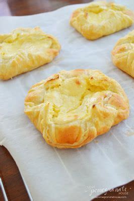 Shells aren't limited to dessert fare though! 1000+ images about PUFF PASTRY AND PHYLLO DOUGH RECIPES on Pinterest | Cheese puffs, Pastries ...