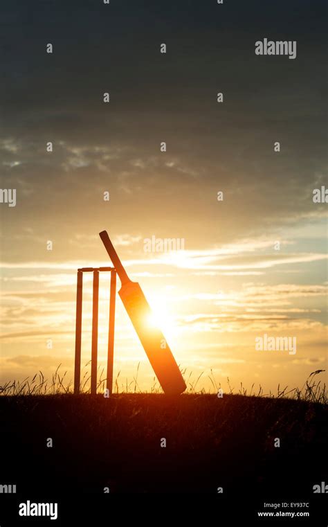 Cricket Bat Stumps Sunset Silhouette Hi Res Stock Photography And
