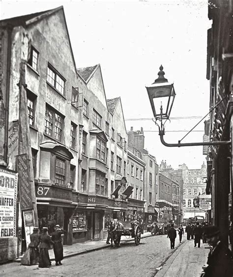 The Streets Of Old London Vintage Everyday