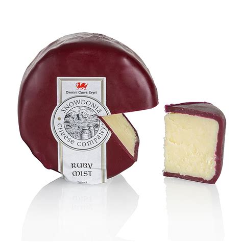 Cheddar ist ein hartkäse aus kuhmilch mit einem anteil von rund 50 % fett i. Snowdonia - Ruby Mist, Cheddar Käse mit Port und Brandy ...