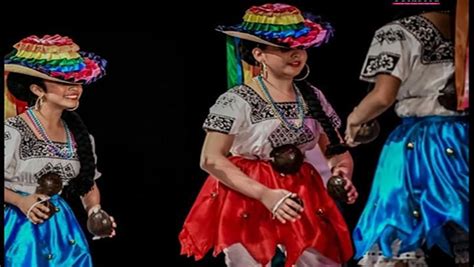 Tradiciones De Campeche Jicaritas Una Danza Muy Colorida Latino