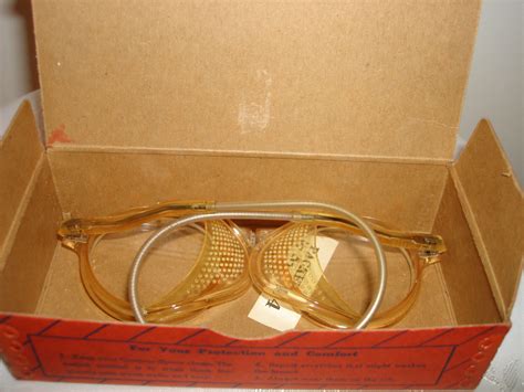 Vintage Rare Willson Contour Spec Aviator Safety Protective Goggles