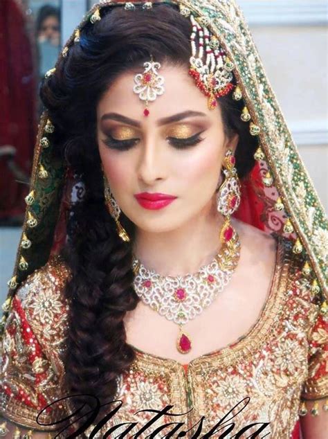 Ayeza Khans Wedding Photos Gold Glitter Eyes Pakistani Bridal Makeup