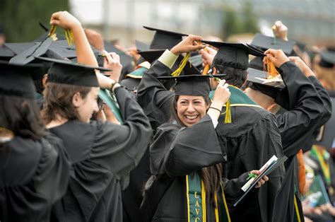 Los Angeles Valley College 2018 Graduation Ceremony Daily News