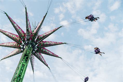 Earth Chain Swing Ride Flying Low Angle View Ride Group Of People Amusement Park