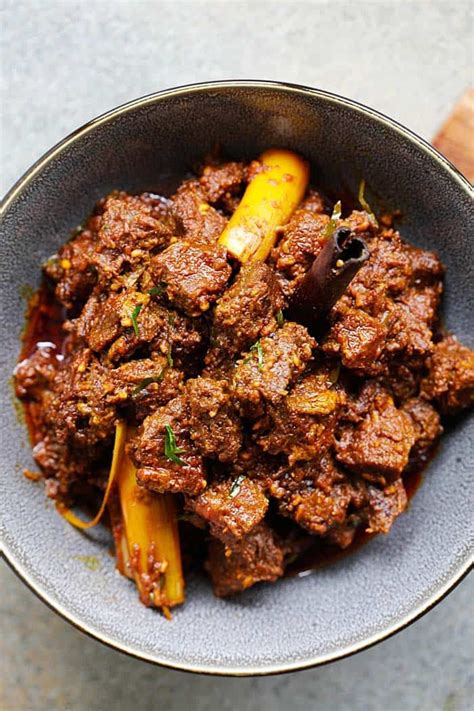 Beef Rendang Malaysian Beef Curry Recipe The Spice People Aria Art