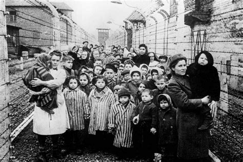 Campo di concentramento di auschwitz. Campo di concentramento di Auschwitz - pensate di aver ...