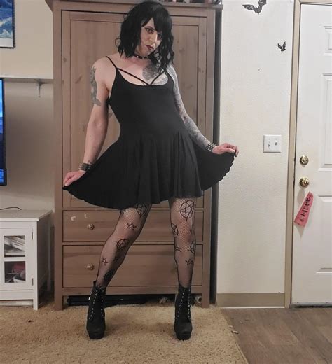 Goth Girl Time R Crossdressing