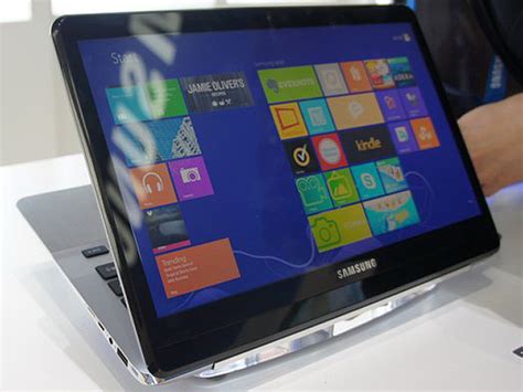 Asus Ähnelt Das Samsung Windows 8 Notebook Mit Dual Display Zu Sehr