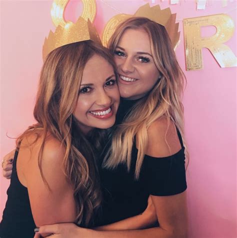 Kelsey Ballerini And Carly Pearce Country Music News Country Singers