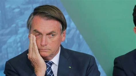 Juntos somos mais fortes e fa. Brazil's Bolsonaro hospitalised after fall at presidential palace | Brazil News | Al Jazeera