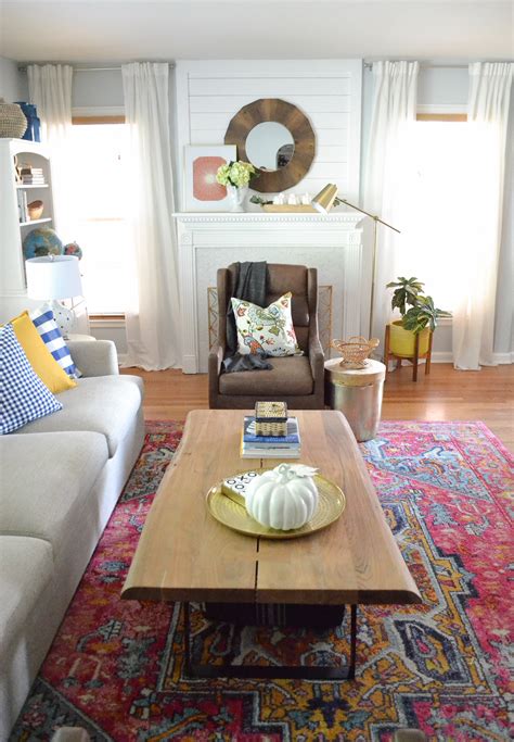 Fall Living Room Decorating Ideas 32 Balancing Home