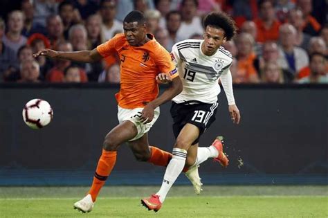 Dumfries, 23, is available for around £25million and is also in the rising star category solskjaer is united are poised to bid for dumfries after being quoted high prices for their other main targets. Dall'Inghilterra: United sulle tracce di Dumfries del PSV