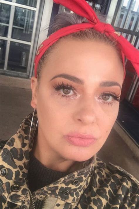 Lisa Armstrong Stuns In Sultry Selfie As She Returns To Work At