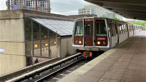 Dc Metro Wmata Glenmont Bound Red Line Train Rockville Youtube