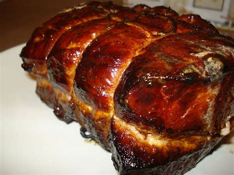 An easy recipe for a juicy oven baked boneless pork roast with a delightfully crispy skin. Boneless Pork Loin Roast Recipes - Oven, Slow Cooked, Grilled, BBQ