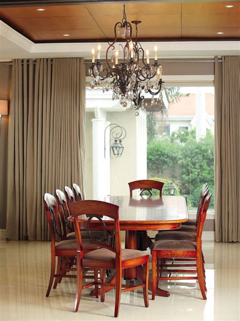 John lloyd cruz was born as john juward lloyd espidol cruz on june 24, 1983 to luisito llora and aida espidol cruz. John Lloyd Cruz's Sprawling Family Home | RL