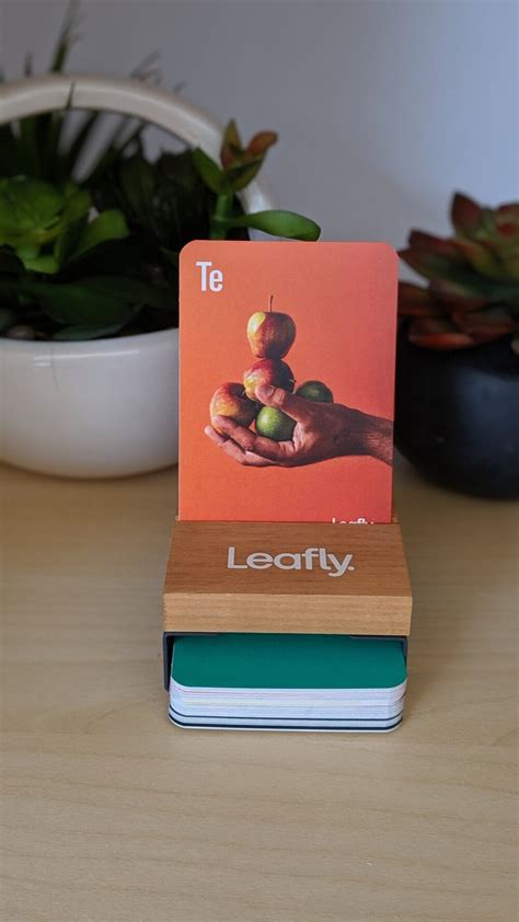 Client Leafly — Axis Display Group