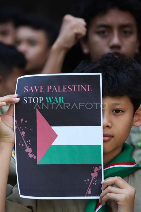 Aksi Solidaritas Untuk Rakyat Palestina Antara Foto
