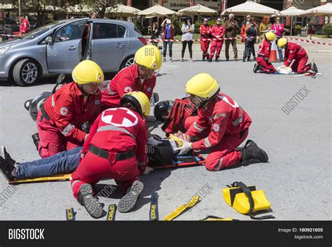 First Aid, Victim Image & Photo (Free Trial) | Bigstock