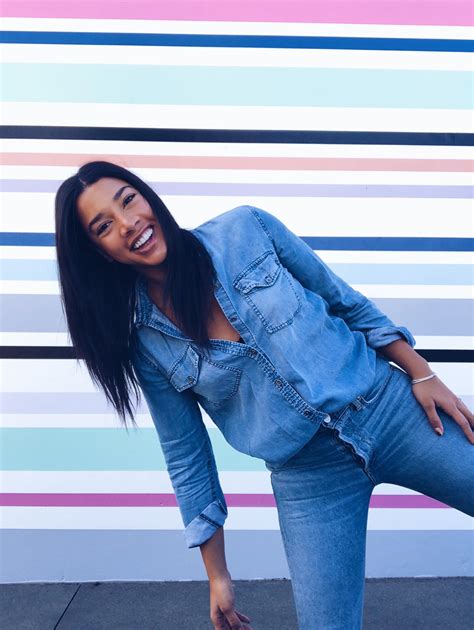 Hbfit Founder Hannah Bronfman Knows How To Eat Healthy At Restaurants