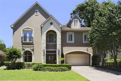 7 Houston Dream Homes On Our Wish List This Month
