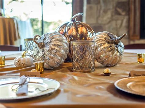 10 thanksgiving theme ideas to wow your guests the bash