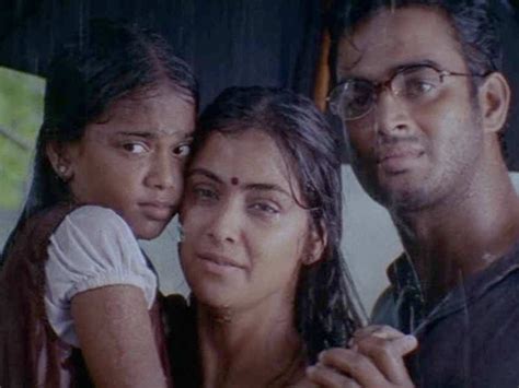 Kannathail muthamittal tamil movie scenes, featuring madhavan, simran, ps keerthana, prakashraj, nandita das, jd. 'Kannathil Muthamittal'