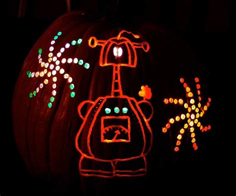 The punched holes from the pegs make it almost impossible to change patterns using the same sheet. How to Make Your Jack-O'-Lantern Shine Lite-Brite Bright ...