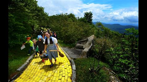 Abandoned ‘land Of Oz Theme Park To Open For Tours