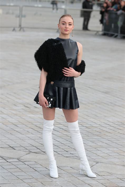 Sophie Turner Attends Louis Vuitton Show Paris Fashion Week 37 2017