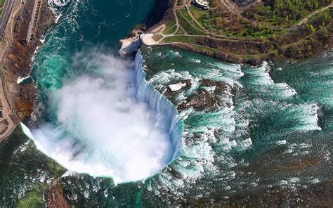 This Is What Niagara Falls Looks Like From Above