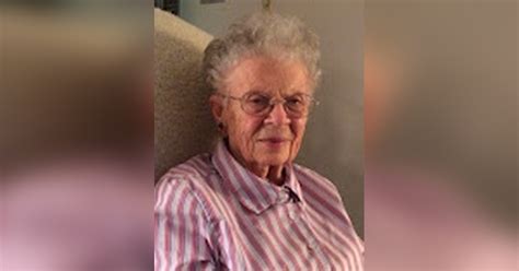Helen F Hoskey Obituary Visitation And Funeral Information