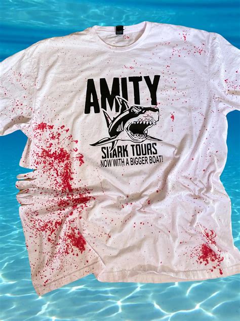 Amity Shark Tours Tee Ladybugtutus