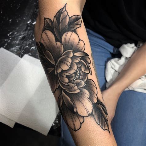 Neotraditional Peony Tattoo Japanese Flower Tattoo Black Flowers