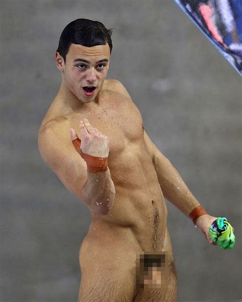 Tom Daley Totally Nude In A Shower Naked Male Celebrities