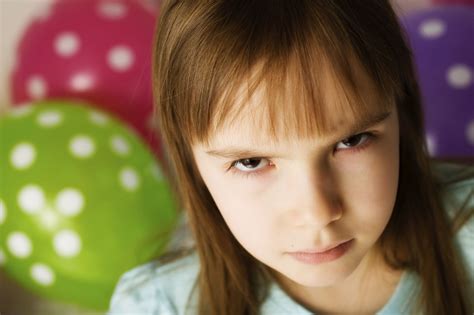 How To Help A Child Who Is Dealing With Uncomfortable Emotions