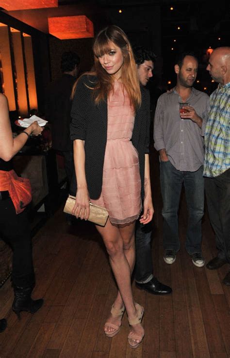 Analeigh Tipton Feet 36 Images Celebrity