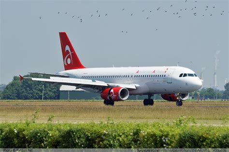Airbus A320 232 Amsterdam Airlines Registrierung Ph Aay Seriennummer
