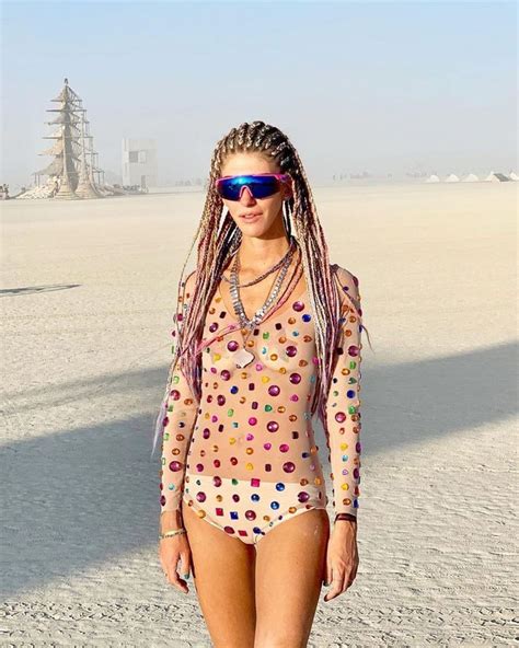 best outfits of burning man 2019