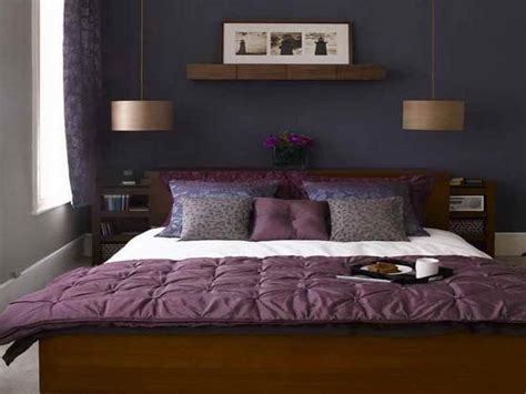 5 Tips To Redecorate Your Bedroom By Yourself Small Room Bedroom
