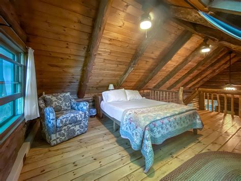 Lakefront Log Cabin Rental Set In Forestry Of Adirondack Park New York