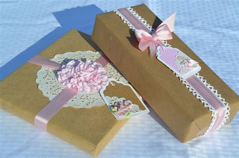 Want something unique but practical and useful for both mommy and child? Corner of Plaid and Paisley: Gift Wrapping Posts