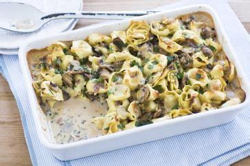 The sauce is luscious and creamy while the mushrooms are tender without being overcooked and the chicken is moist. Creamy mushroom pasta bake