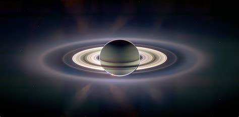 Cassini Huygens Uzay Sondası Tarafından Çekilen Eşsiz Satürn